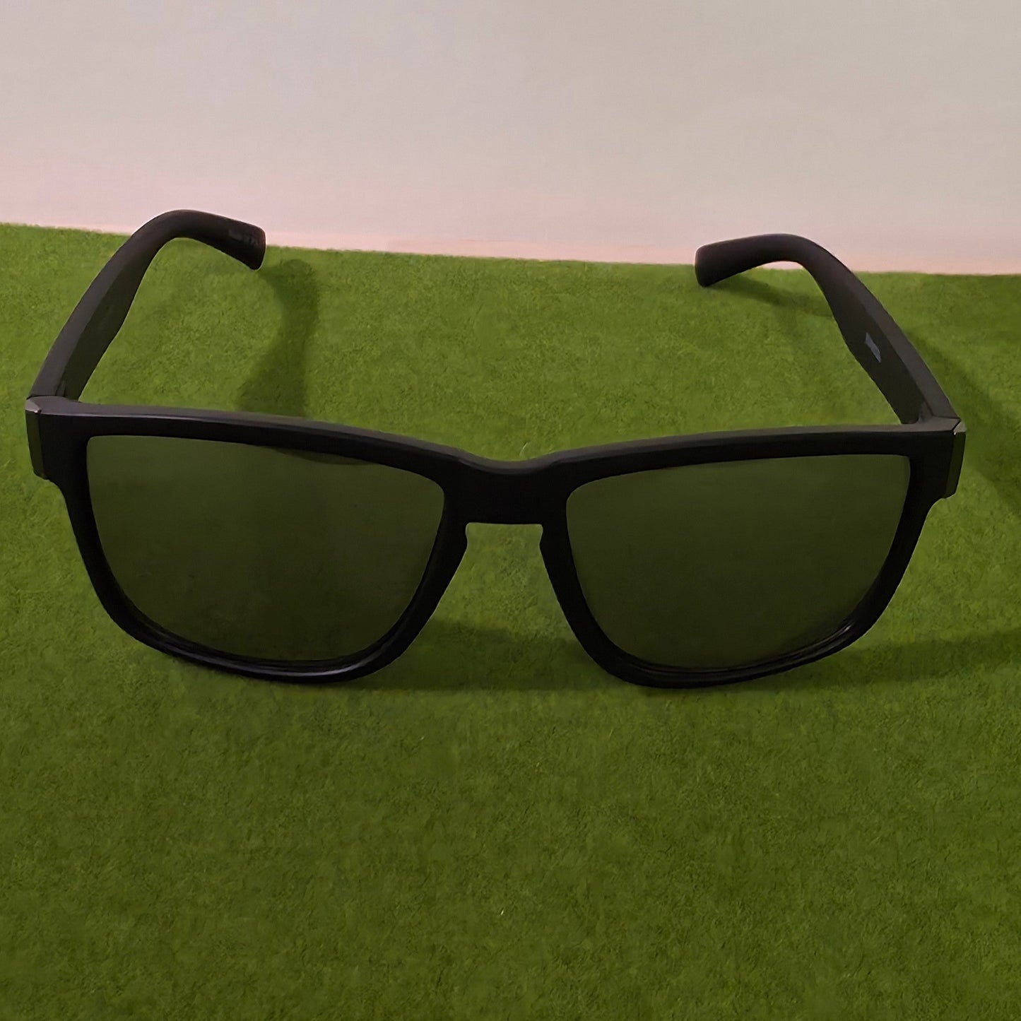 Black sunglasses on a green surface with a neutral background
groomsmen golf gift
personalized putter set
wedding party golf gift
custom golf gift for men
engraved groomsmen gift
last minute wedding gift
golf gift box for groomsman
bachelor party golf gift
groom gift for groomsmen
golf accessories gift set