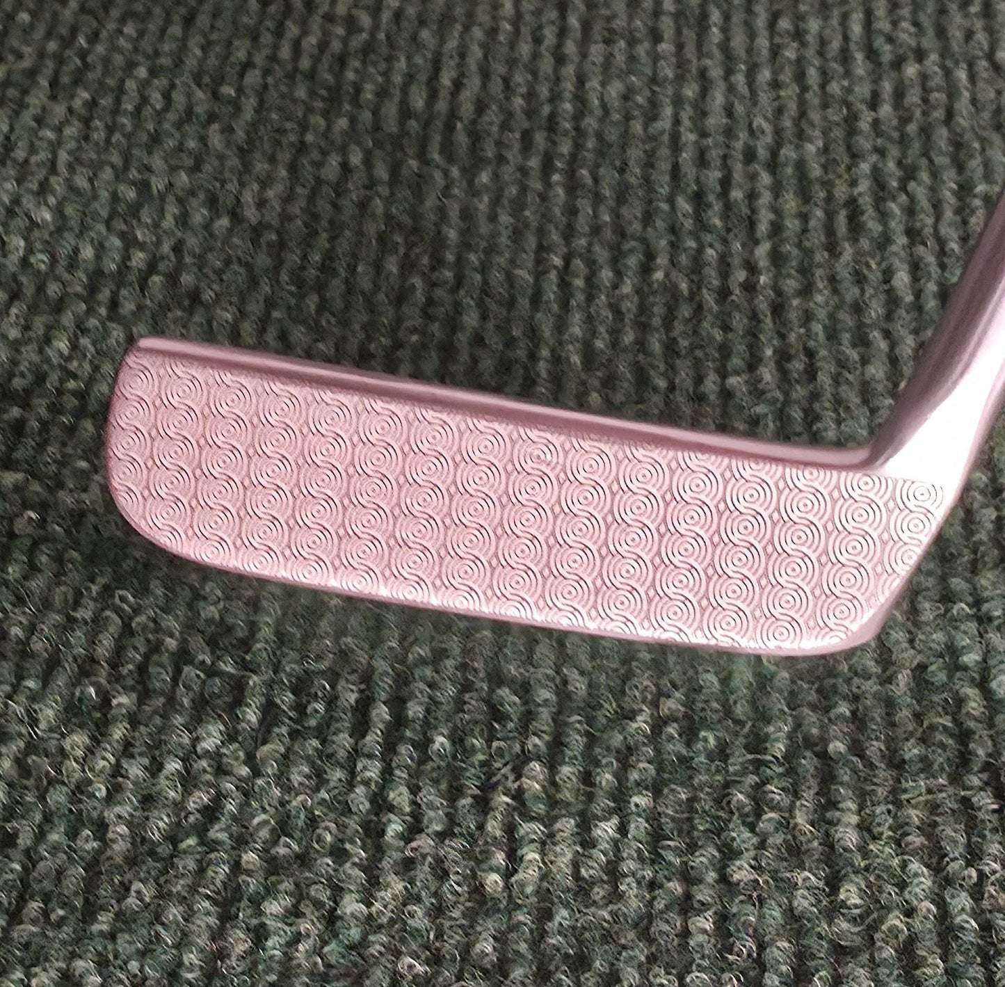 Custom engraved Cleveland Classic putter with topographic map design and “Aim Small Miss Small” phrase. Laser-engraved golf putter for players, collectors, and as a personalized golf gift. Features detailed circle pattern on the putter face for style and performance. Perfect for Father’s Day, birthdays, weddings, or retirement. A unique, functional Cleveland putter that combines artistry with accuracy. engraved golf putter cleveland golf club custom golf putter aim small miss small unique golf