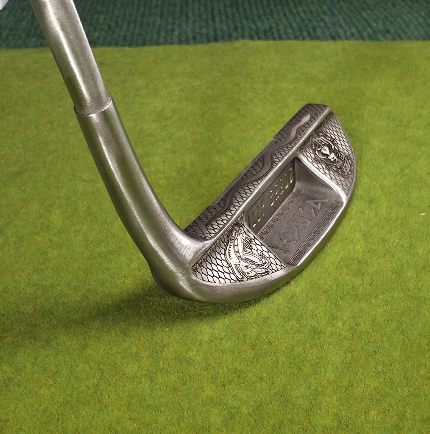 Medusa-inspired engraved Ray Cook Billy Baroo putter with serpent scales, snake engraving, and detailed Medusa face design. Unique mythology-themed golf club that can be played or displayed as a collector’s piece. Custom laser engraved putter ideal for golf enthusiasts, mythology fans, and collectors. Perfect gift for Father’s Day, groomsmen, birthdays, or golf lovers who want a one-of-a-kind club with both style and attitude. medusa golf putter ray cook billy baroo engraved golf putter