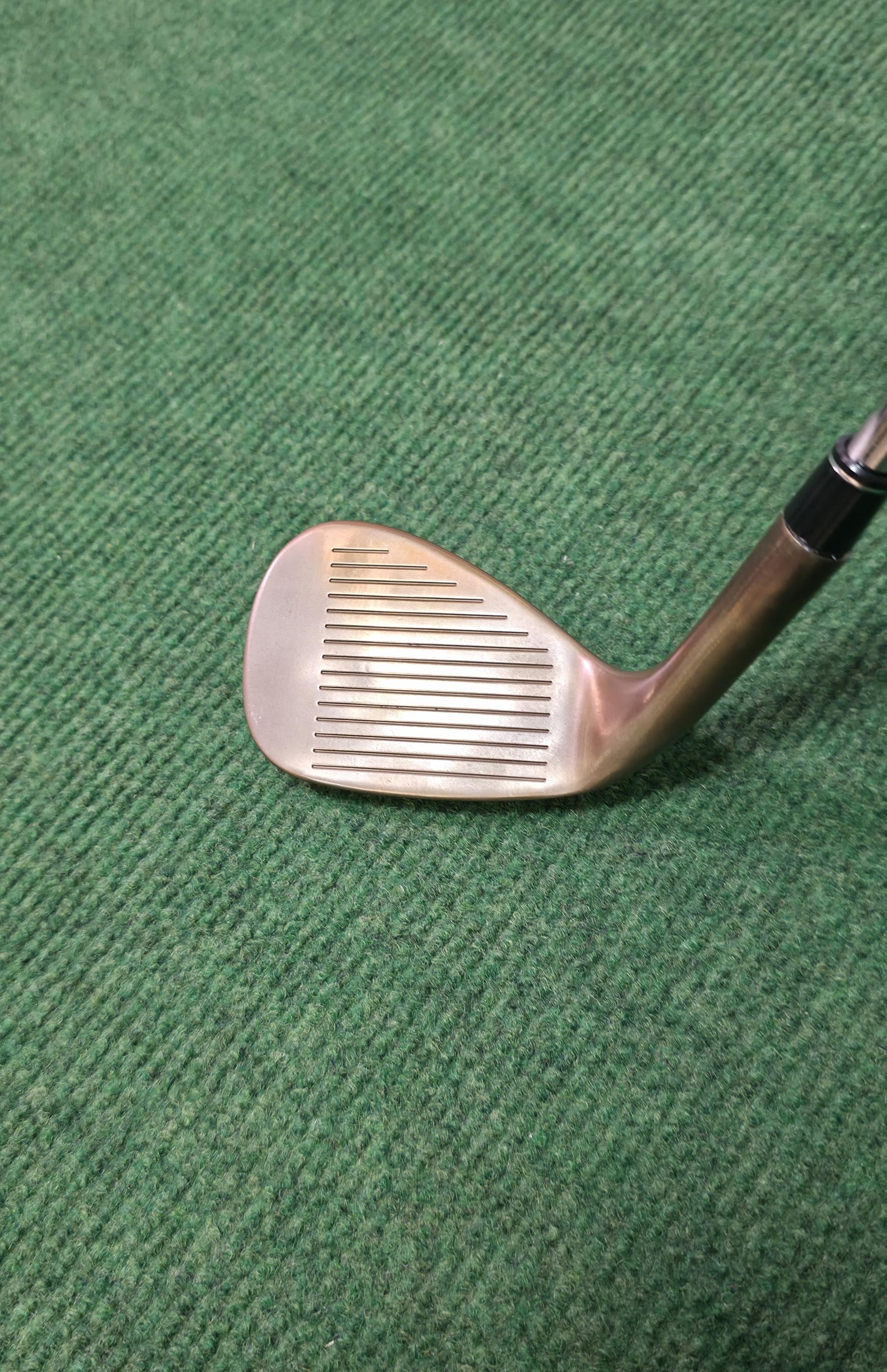 Custom Cartoon Themed Cleveland Tour Action 588 - 56 RH Golf Wedge - Collectible Cartman, Kyle, Stan, Kenny Wedge