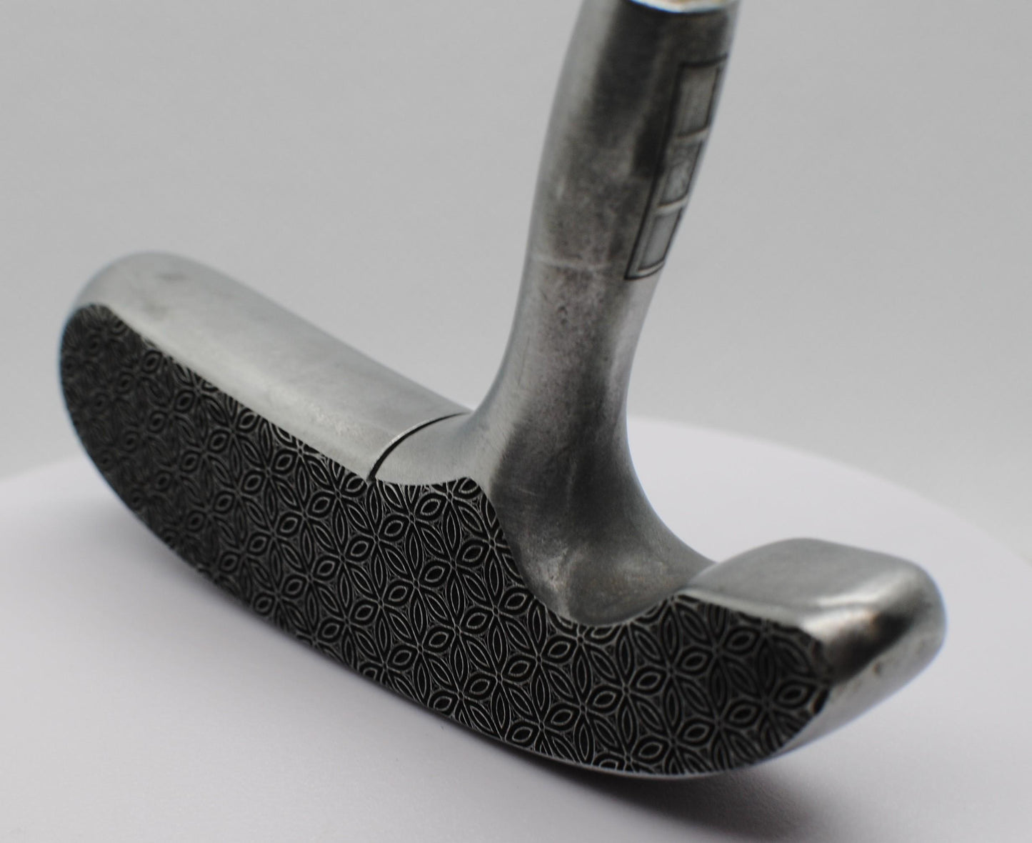 Engraved Classic Patterned Putter Head Two-Way Design for Right and Left Handed Golfers