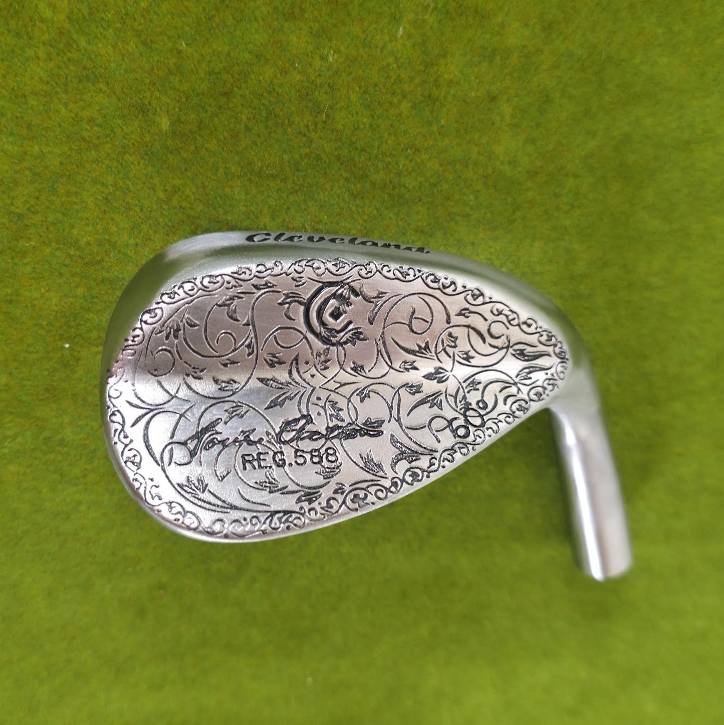 Custom Engraved Cleveland Golf Wedge | 60 Degree Lob Wedge | Floral Scrollwork Design